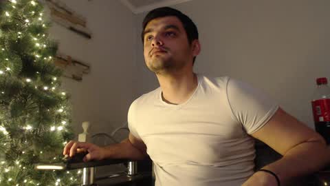 Snapshot of virgil____ chatting on December 2024 01:05:02 PM virgil____ online show from December 2024 01:05:02 PM