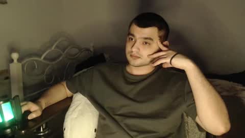 Snapshot of virgil____ chatting on March 2025 04:11:01 PM virgil____ online show from March 2025 04:11:01 PM