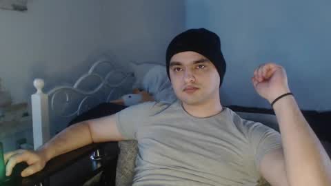 Snapshot of virgil____ chatting on March 2025 09:28:01 AM virgil____ online show from March 2025 09:28:01 AM