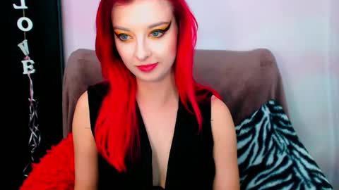 VirginLuna online show from December 2024 06:02:02 PM