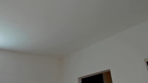 Lu online show from February 2025 02:47:02 AM