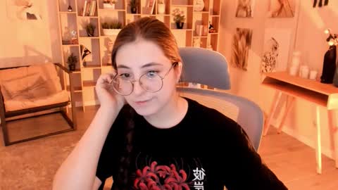 Snapshot of virtualvoyant chatting on September 2025 04:28:02 AM your love online show from September 2025 04:28:02 AM