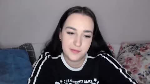 Vitalina online show from December 2024 04:23:01 PM