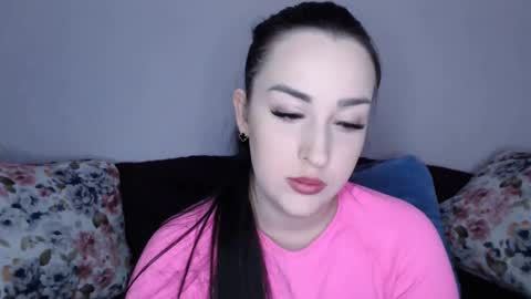 Vitalina online show from January 2025 12:49:01 PM