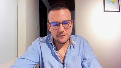 Vito Ferrer online show from March 2025 11:14:01 PM