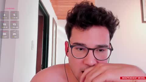 Vito Ferrer online show from September 2025 09:15:01 PM