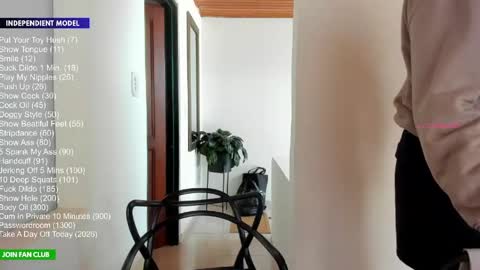 Snapshot of vito_ferrero chatting on June 2026 12:53:01 PM Vito Ferrer online show from June 2026 12:53:01 PM