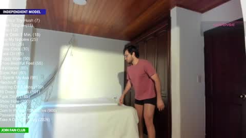 Snapshot of vito_ferrero chatting on June 2026 12:07:02 PM Vito Ferrer online show from June 2026 12:07:02 PM