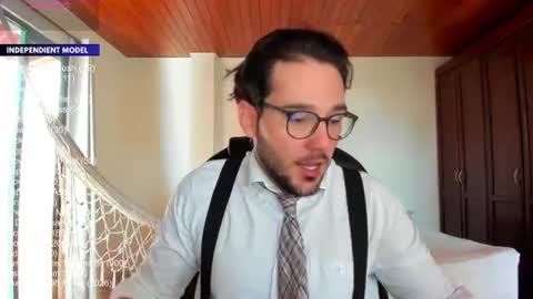 Snapshot of vito_ferrero chatting on July 2026 06:24:02 PM Vito Ferrer online show from July 2026 06:24:02 PM