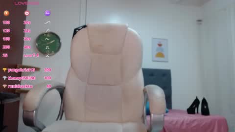 VITTORIA  online show from January 2025 07:29:01 PM