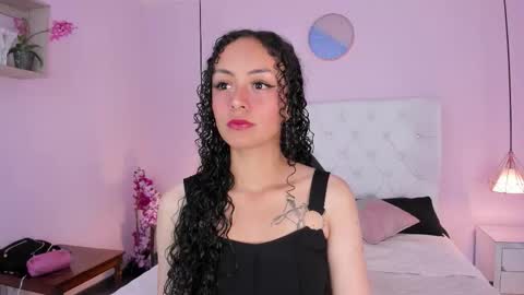 Vivi online show from February 2026 04:00:01 AM