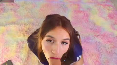 Vivi online show from March 2025 02:39:01 AM