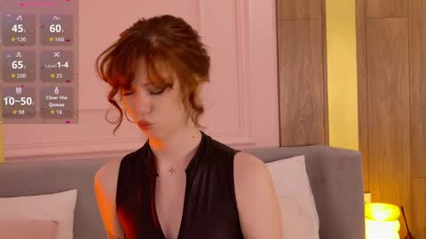 vivi_west online show from April 2026 05:13:02 PM