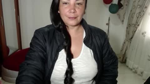 vivian_milf_paint online show from February 2026 11:48:01 AM