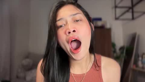 Vivian online show from February 2026 10:04:02 PM