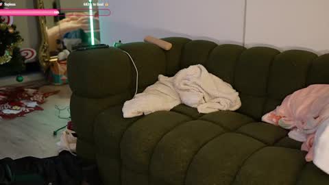 Vivi online show from January 2025 12:53:02 PM