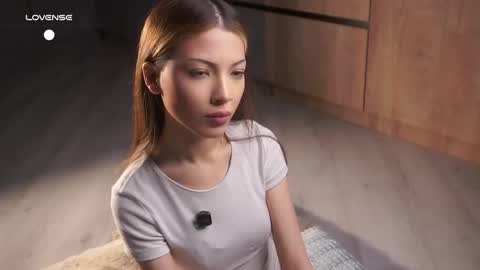 Snapshot of viviangood chatting on May 2026 01:29:02 PM Naomi online show from May 2026 01:29:02 PM