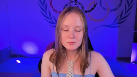 Snapshot of vivienleeigh chatting on December 2024 03:19:01 PM Vivien online show from December 2024 03:19:01 PM