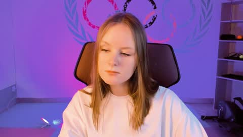 Snapshot of vivienleeigh chatting on December 2024 04:11:02 PM Vivien online show from December 2024 04:11:02 PM
