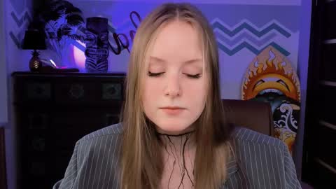 Snapshot of vivienleeigh chatting on February 2025 09:11:02 AM Vivien online show from February 2025 09:11:02 AM