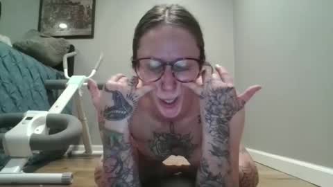 vivienne_grey online show from December 2025 02:09:02 AM