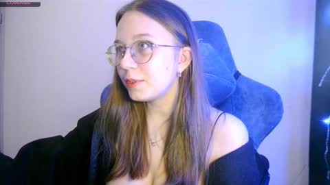 vivivivikkie online show from January 2026 10:34:02 PM