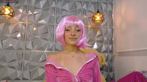 Vixen  online show from March 2026 12:00:02 PM