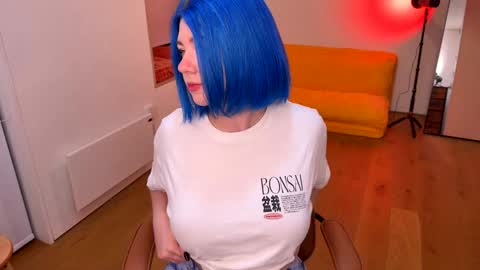 Snapshot of vixenp chatting on January 2025 06:27:02 PM Polly Online mostly at 9pm-2am UK Time online show from January 2025 06:27:02 PM