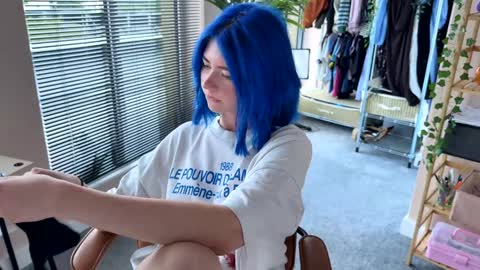 Snapshot of vixenp chatting on September 2025 04:53:02 PM Polly Online mostly at 9pm-2am UK Time online show from September 2025 04:53:02 PM