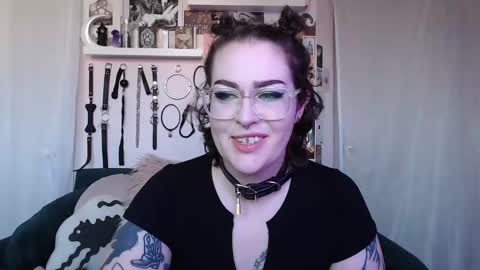 Snapshot of vixinvvitch chatting on October 2025 07:45:01 PM VIXIN online show from October 2025 07:45:01 PM