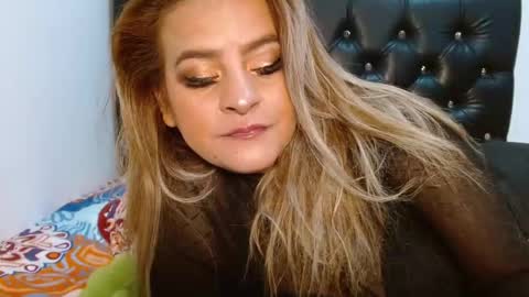 Venus online show from October 2025 11:36:01 PM