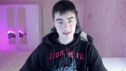 Snapshot of vlad1605 chatting on December 2024 12:41:01 AM Martin online show from December 2024 12:41:01 AM