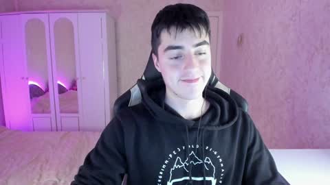 Snapshot of vlad1605 chatting on December 2024 04:30:02 PM Martin online show from December 2024 04:30:02 PM