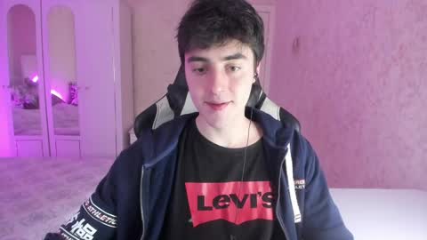 Snapshot of vlad1605 chatting on February 2025 06:23:01 AM Martin online show from February 2025 06:23:01 AM