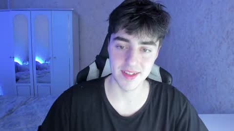 Snapshot of vlad1605 chatting on March 2025 01:26:02 PM Martin online show from March 2025 01:26:02 PM