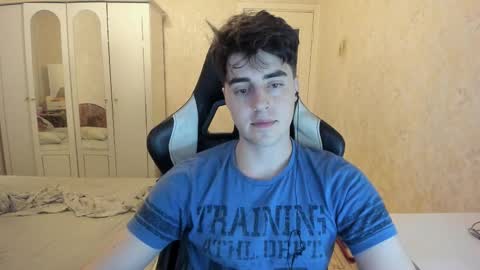 Snapshot of vlad1605 chatting on September 2025 03:04:02 PM Martin online show from September 2025 03:04:02 PM