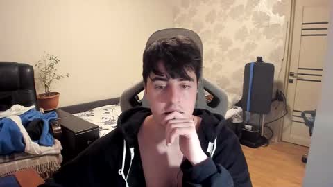 Martin online show from December 2025 01:54:02 AM