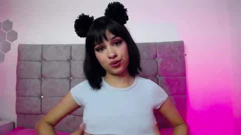 volkov_mia online show from April 2026 07:43:01 PM