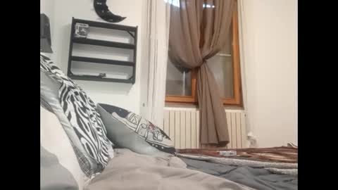 Snapshot of volpecesare419 chatting on February 2025 04:35:01 PM volpecesare419 online show from February 2025 04:35:01 PM