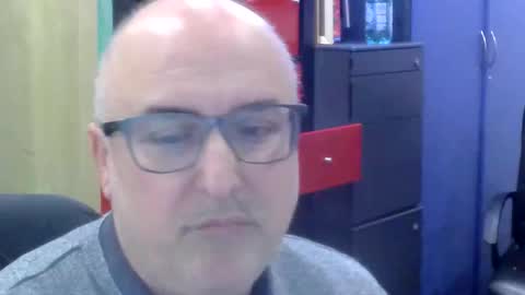 volpi72 online show from March 2026 06:03:02 PM