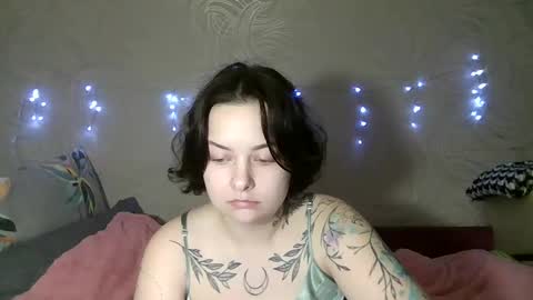 Volshebnik1302 online show from January 2025 08:10:01 PM