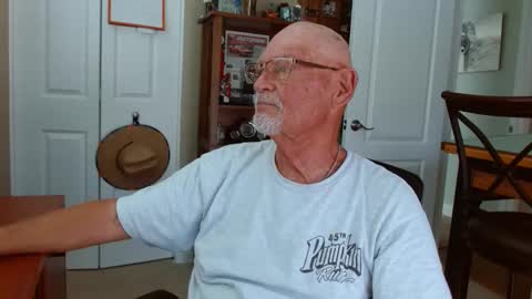 Snapshot of vueuorme chatting on September 2025 04:12:02 PM Vueuorme online show from September 2025 04:12:02 PM