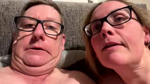 wakeycouple online show from January 2026 03:28:01 PM