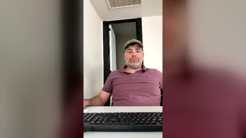 Snapshot of wakiwaki82 chatting on July 2026 11:25:01 AM wakiwaki82 online show from July 2026 11:25:01 AM