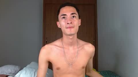 Snapshot of wal_jones chatting on December 2025 03:23:02 AM wal jones online show from December 2025 03:23:02 AM