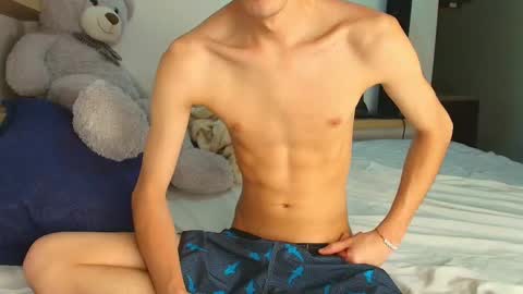 Snapshot of wal_jones chatting on March 2026 12:12:01 PM wal jones online show from March 2026 12:12:01 PM