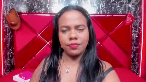 waleska   online show from January 2026 12:42:01 PM