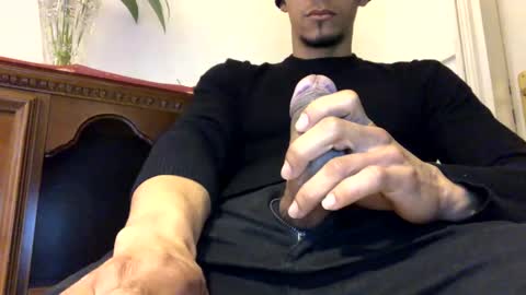 ghhhgh online show from December 2024 03:53:01 PM