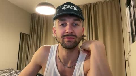 Walice online show from February 2025 09:36:01 PM