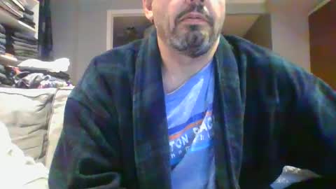 walker033 online show from March 2025 05:33:02 AM